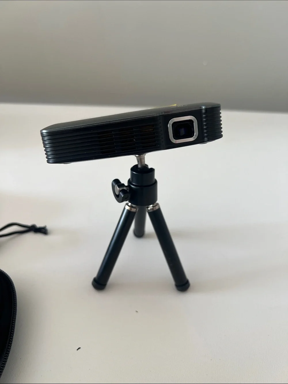 Brookstone Projector - Picture 3 of 3